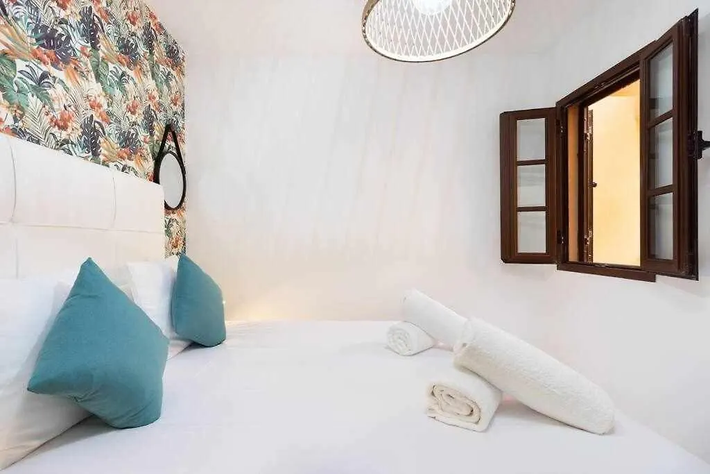 Sunnyland Apartment Costa Silencio Parking Arona  İspanya